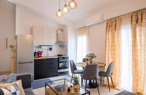 Koukouli Apartment | Elegant Loft # B2nnEnjoy a stylish experience at this centrally located place.nn