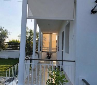 Avdira Apartment | Eleonas Home Rental