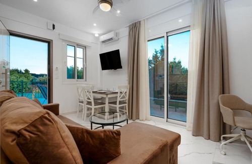 Oropos Apartment | Elia Apartment - Hellenic Apartments Avlona