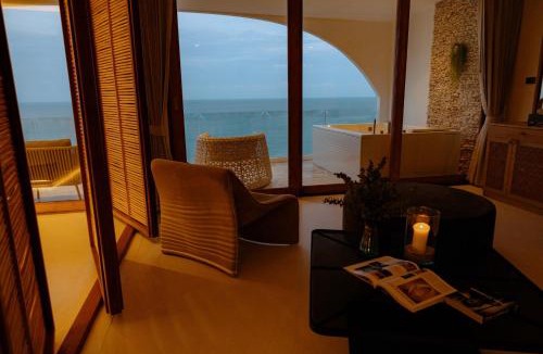 Khanom Hotel | Elite Atoll Beachfront Hotel