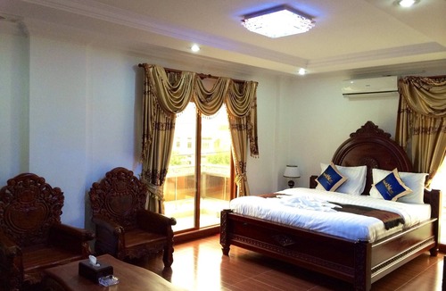Svay Pao Hotel | Emerald BB Battambang Hotel