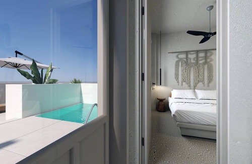 Skiros Villa | Endearing Skyros Suite | Ocean Suite | 1 Bedroom | Private Pool | Garden View |.