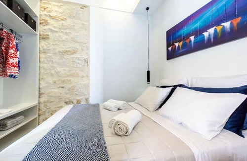 Heraklion Apartment | Endless Blue by RentHub