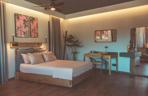Thissio Apartment | ÉOS Luxury Loft by Edrano 8essentially