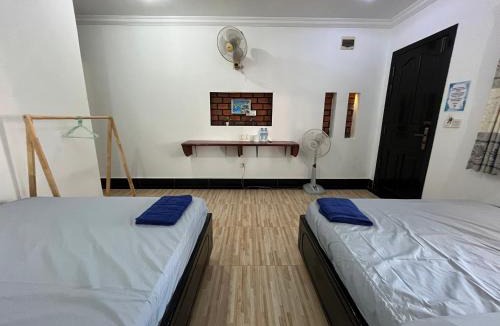 Taphul Village Area Hostel | Errol's Homestay and Hostel