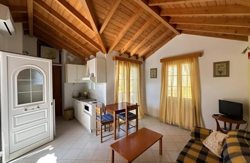 Karlovassi Apartment | Eva's Apartments