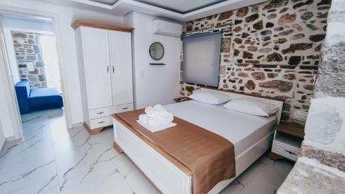 Skala Marion Apartment | Evaggelia's Stone Suites