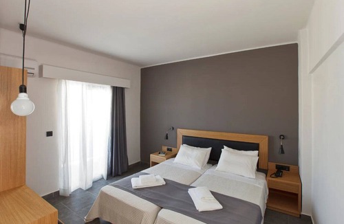 Xylokastron Hotel | Evita Blue Hotel