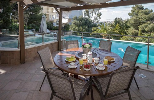 Vari-Voula-Vouliagmeni Apartment | Exceptional Villa in Voula near the sea