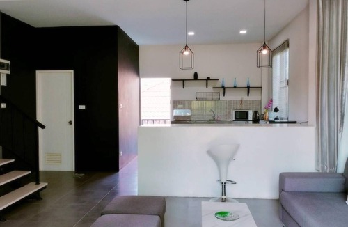 Chiang Mai Villa | Exclusive 3 Villa Estates For A Group /Free Breakfast/Maid 5 kms from Airport