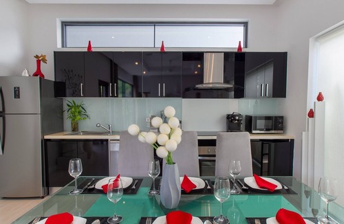 Ban Saiyuan Villa | Exclusive Pool Villa Residence