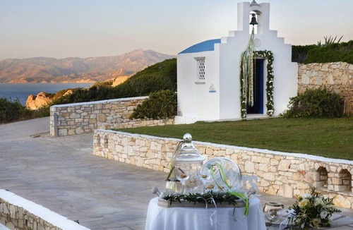 Paros Villa | Executive Paros Villa | 5 Bedrooms | Villa Beachfront Supreme | Beachfront Sea.
