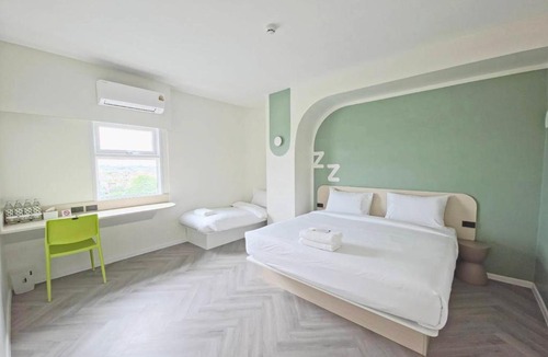 Phitsanulok Hotel | ezzenhotel Phitsanulok