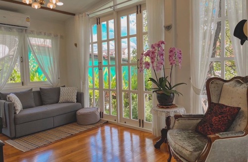 San Sai House | Fabulous 4-bedroom house with AC in Chiangmai
