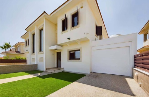 Pervolia Villa | Fabulous Beach Front House