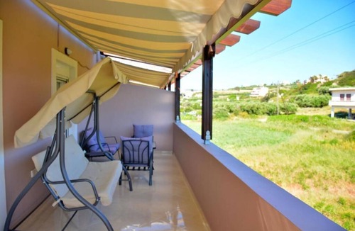 Stavromenos Apartment | Family apartment sea view garage blue