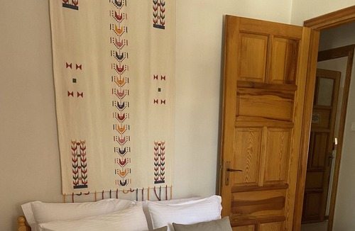 Elati House | Family-friendly countryhouse with panoramic view of Elati and Pindos mountains.