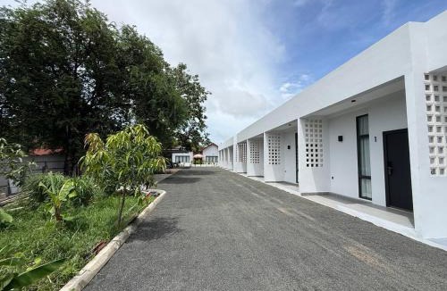 Tbaeng Meanchey House | Family Motel