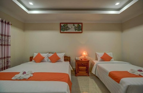 Siem Reap Resort | Family Room: 1double & single bed - free breakfast