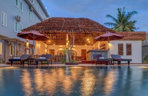 Siem Reap House | Family Room: 1double bed & single bed - free breakfast