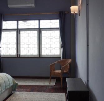 Wang Burapha Phirom House | Family Room near Chinatown