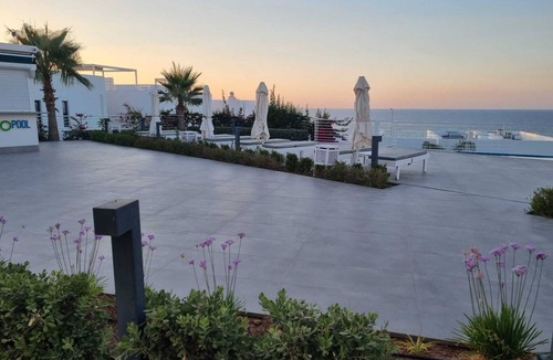 Esentepe Apartment | Fantastic apartment directly on the beach Breathtaking sea views, 3 bedrooms