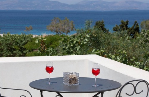 Aegina House | Ferienvilla "Aneli Luxury" by Interhome
