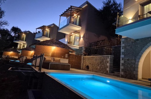 Anthousa Villa | Filoxenia Olive Garden villas & suites private pools