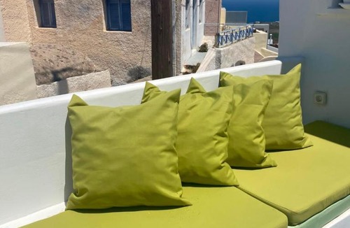 Finikia Apartment | Finikas Cave House