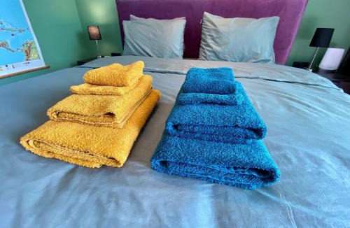 Foiniki House | FinIQ Boutiq Studios