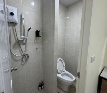 Rama 9 Hostel | First Villa Life Hostel