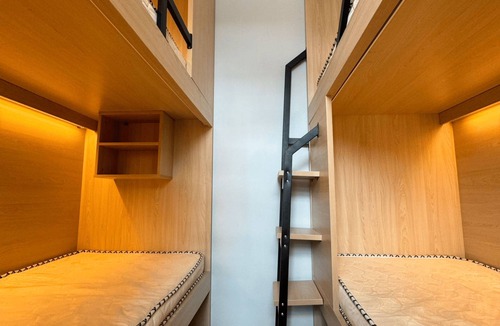 Rama 9 Hostel | First Villa Life Hostel