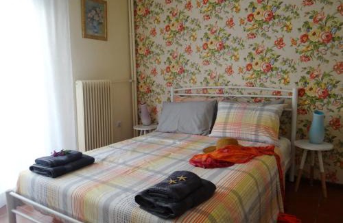 Kavala Apartment | Floral Tribute Studio