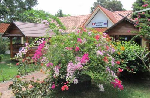 Lamai Resort | Flower Paradise Bungalows & Swiss Restaurant Roestiland
