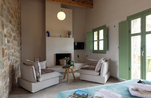 Vlachokerasia Hotel | Foresta in Medias Mores