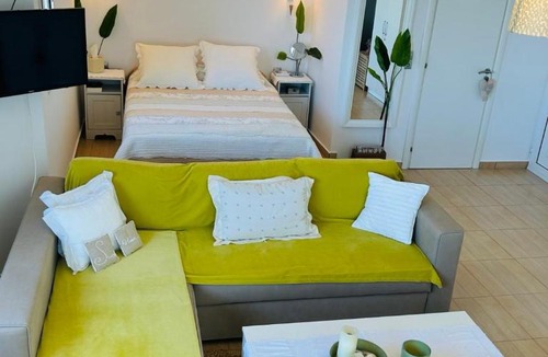 Gialtra House | Fotines Katikies