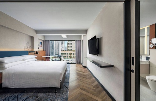 Bangkok Central Business District Hotel | Four Points By Sheraton Bangkok, Sukhumvit 22