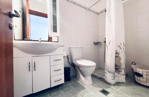 Ano Mera Apartment | Four S Apartments