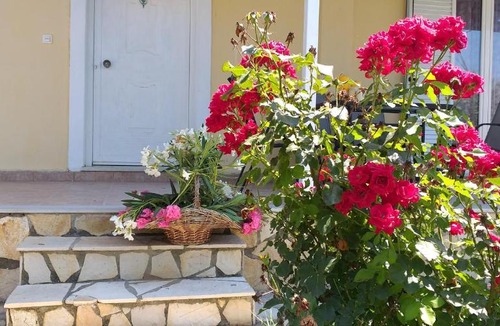 Ag. Georgios House | front of the beach