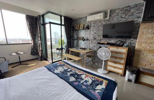 Jomtien Apartment | Furnished Studio Near Pattaya Beach - Your Home Away From Home