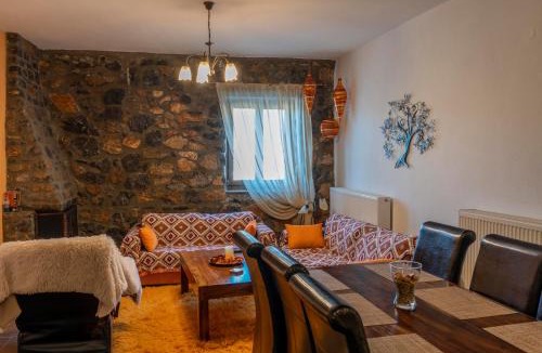 Aghios Athanasios Apartment | G & M Stone House