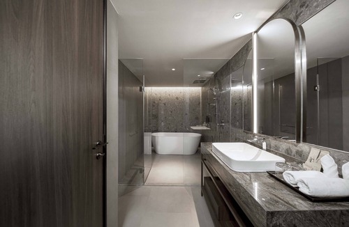 Bangkok Central Business District Hotel | Gardina Asoke Hotel & Residence