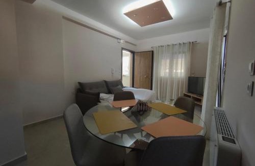 Gastouni Apartment | Gastouni Urban stay