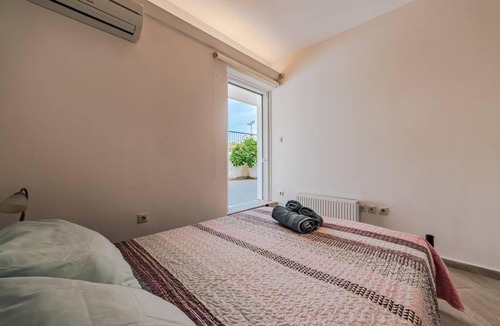 Kalyvia Thorikou House | George residence Attica Riviera