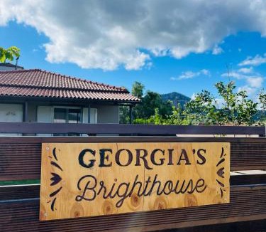 Ziros House | Georgias Brighthouse