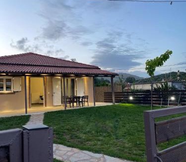 Ziros House | Georgias Brighthouse