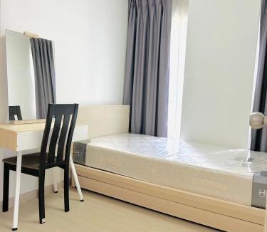 Bang Chak Apartment | Gfeel @Elio Sukhumvit64