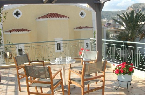 Palaiochora Apartment | Giorgos Apartments