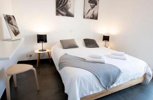 Lykabittos Apartment | Glabur Stays - The Amazing 1 BDR - Executive apt Nicosia Center Free Parking & WiFi