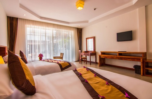 Stueng Saen Hotel | Glorious Hotel & Spa